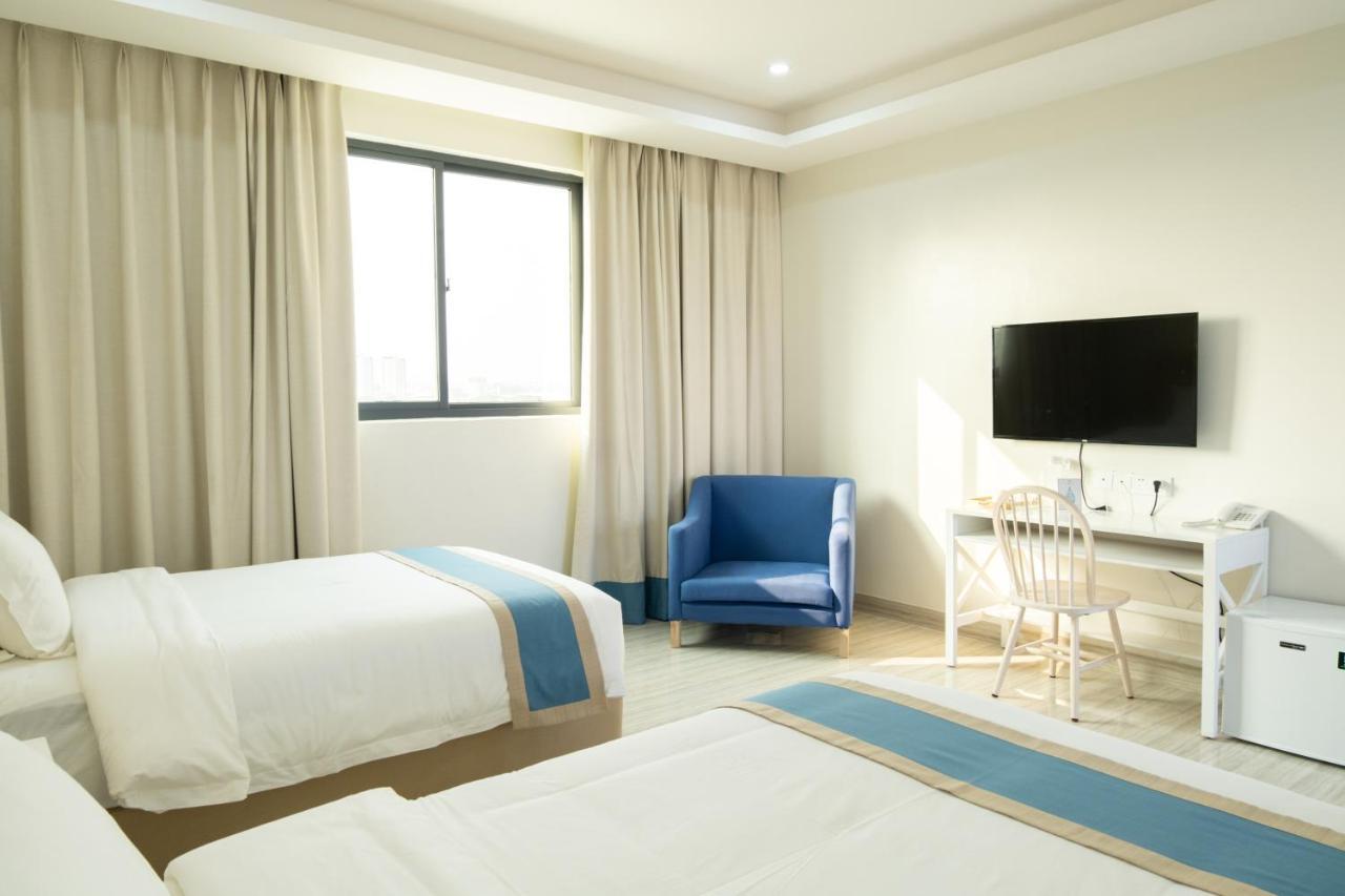 Hampton Suites Davao City Extérieur photo